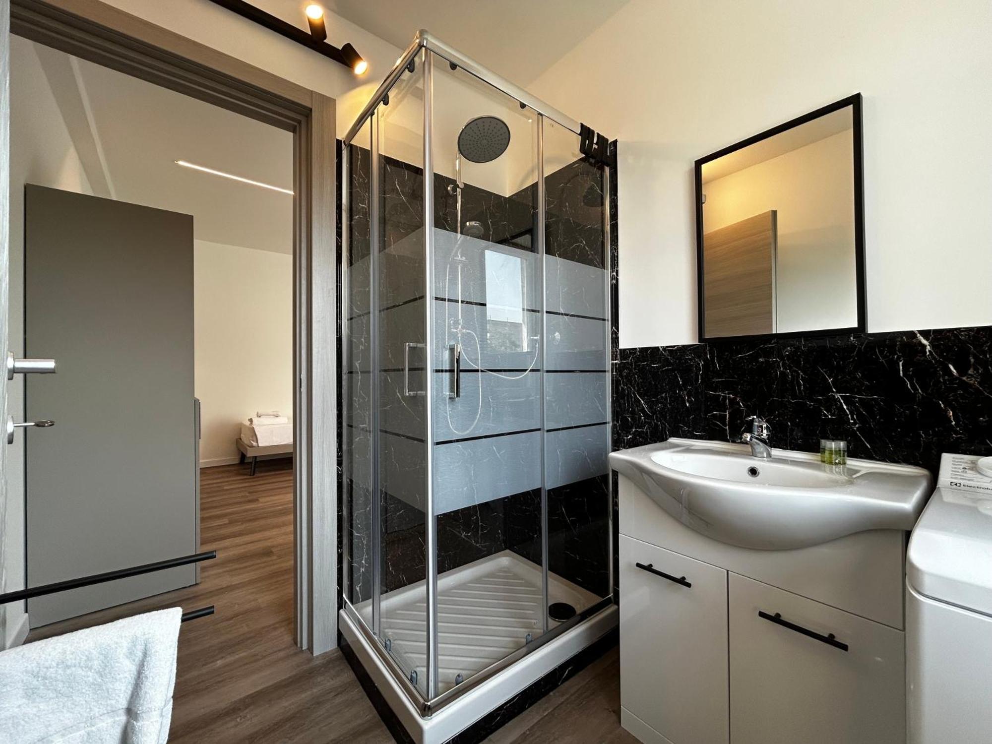Catullo Lounge And Rooms Near The Airport Caselle  Esterno foto