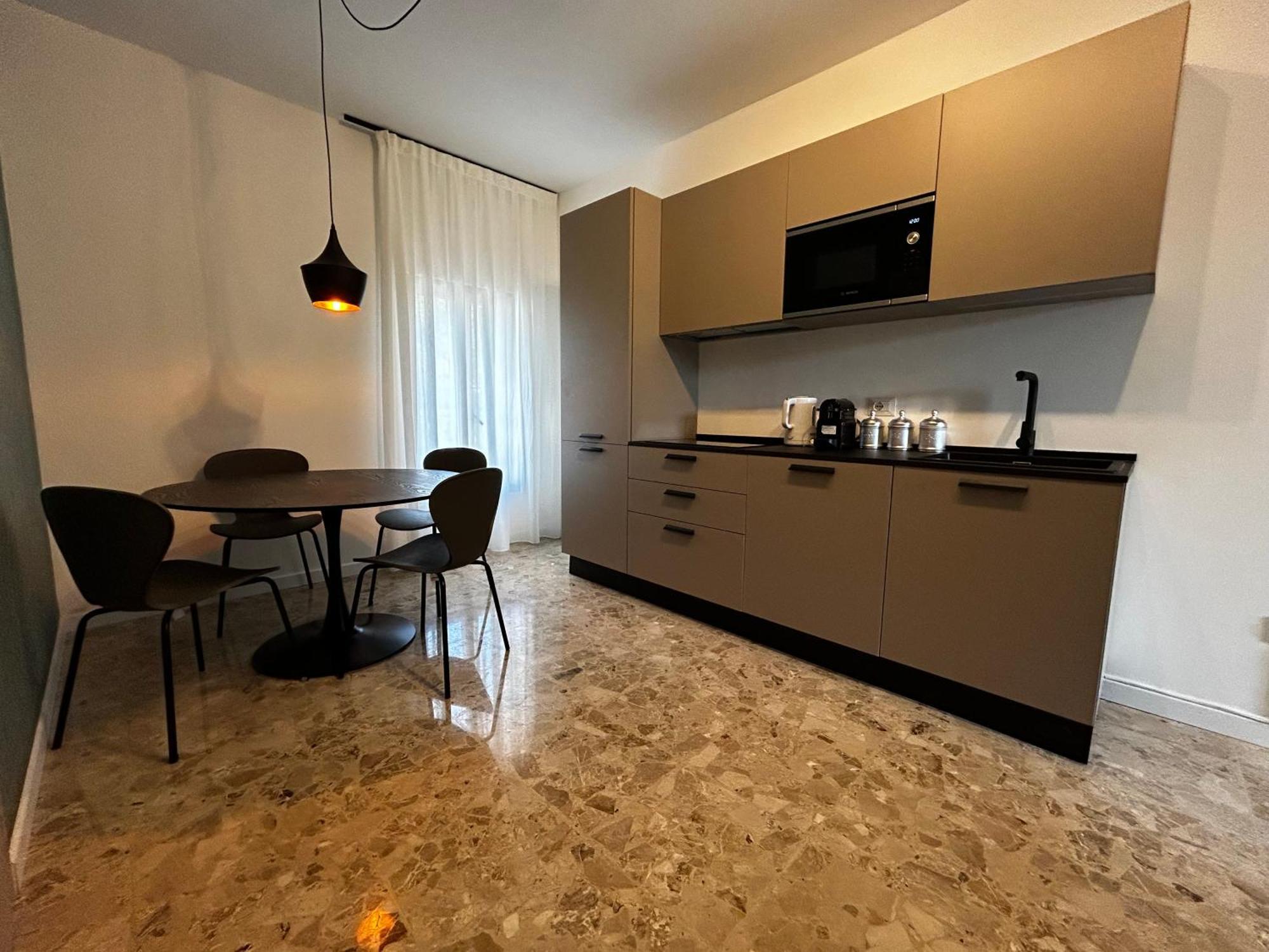 Catullo Lounge And Rooms Near The Airport Caselle  Esterno foto